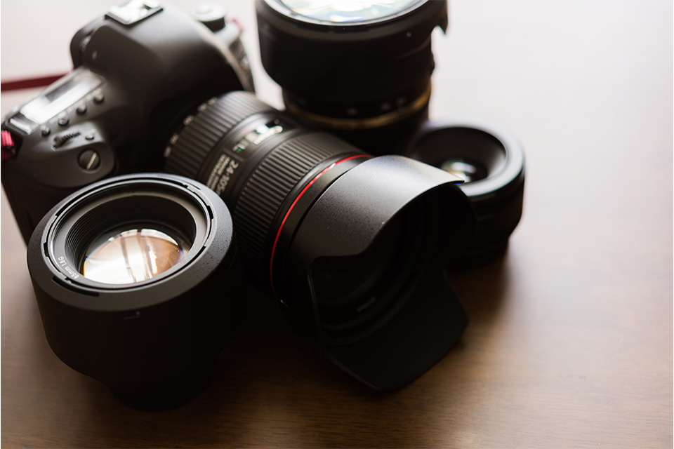 POINT4：プロ機材で販売力のある写真を撮影！